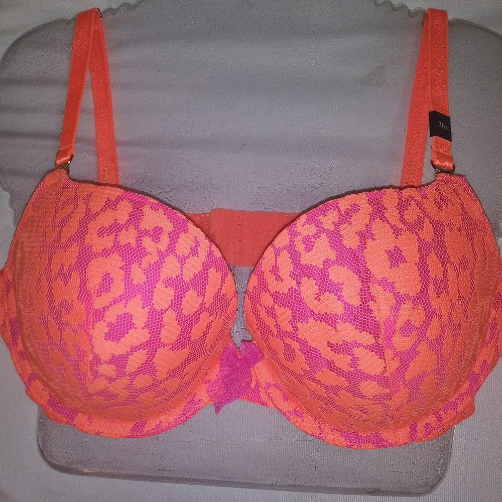 Nwt 36c pushup bra